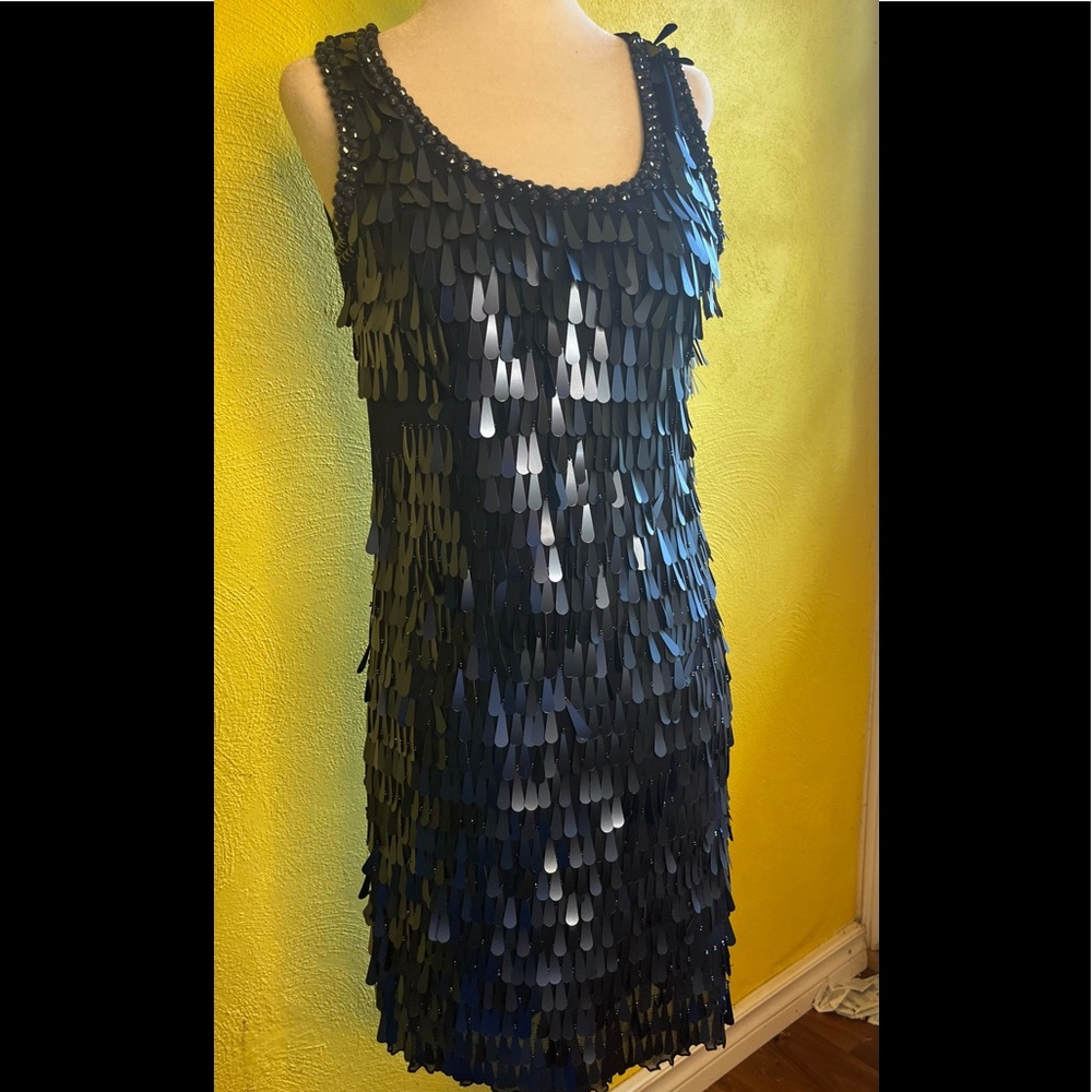 NWT Sassy Navy Blue Dress wi Miltople “shingles” that Shimmer!!!